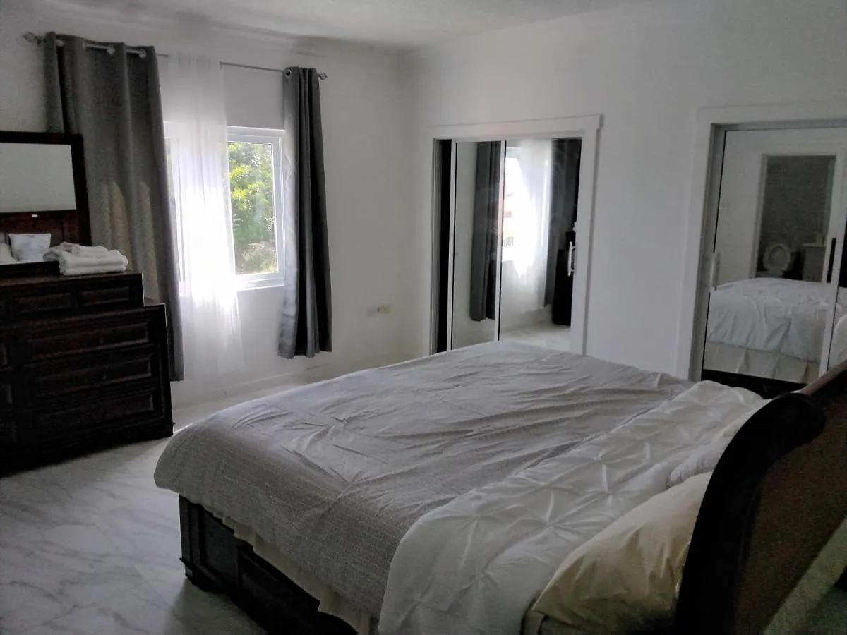 Lavue Apartment Kingston