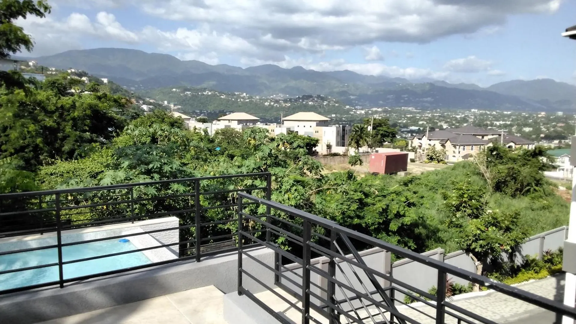 Lavue Apartment Kingston Jamaica